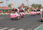 Khitan Gratis Hari Bhayangkara di Kebumen, Peserta Naik Becak Hias Keliling Kota