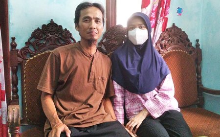 Pilihan Sulit, Pedagang Burjo Keliling Ini Akhirnya Memenuhi Keinginan Anak Kuliah di Farmasi UGM