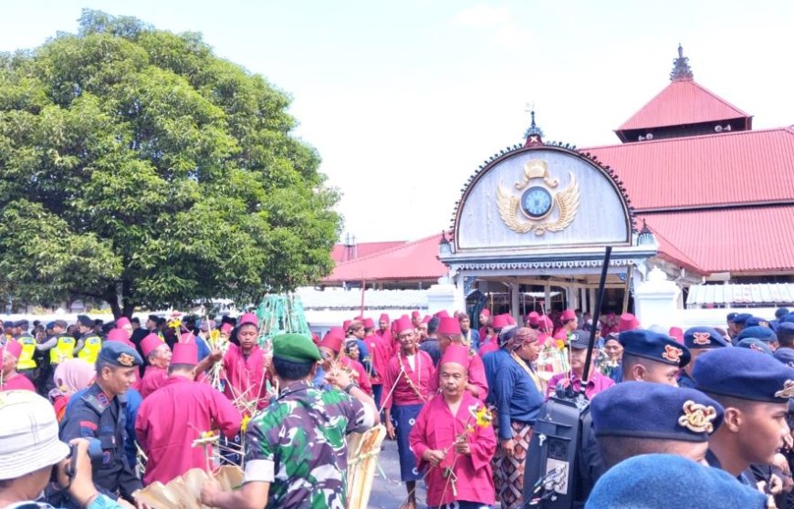 Tidak Ada Lagi Rebutan, Grebeg Besar Keraton Yogyakarta Kembali ke Pranata HB VII