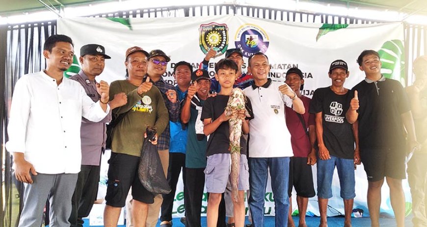 Ribuan Pemancing Padati Sungai Pringgowijayan, Berburu Hadiah Jutaan Rupiah