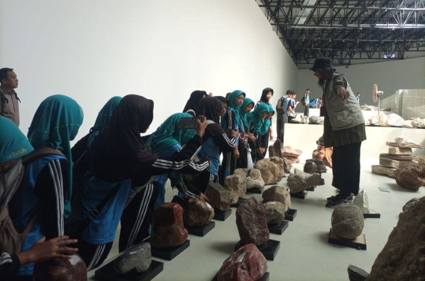 Anak Sekolah Kini Bisa Belajar Dinamika Bumi di Karangsambung