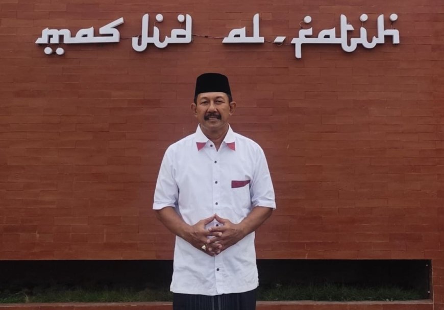 Umrah Gratis bagi Jamaah yang Rajin Salat di Masjid Al Fatih