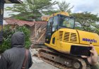 Dipantau Wakil Bupati, Bangunan Karaoke dan Rumah Tinggal di Purworejo Dibongkar