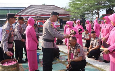 Sejumlah 75 Personel Polres Purworejo Naik Pangkat