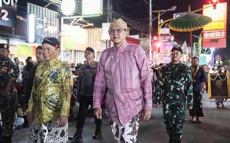 Ribuan Warga Padati Jalanan, Saksikan Kirab Akbar Suran Mbah Demang di Banyuraden