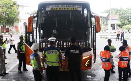 Operasi Patuh Candi, Polres Kebumen Cek Kelayakan 27 Bus