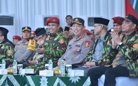 Bersama Kapolri, Bupati Sleman Hadiri Apel Akbar Kokam Pemuda Muhammadiyah