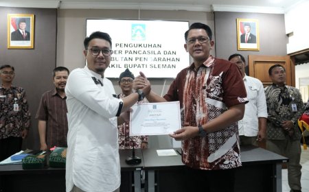 Wakil Bupati Sleman Mengukuhkan Kader Pancasila Ambarketawang