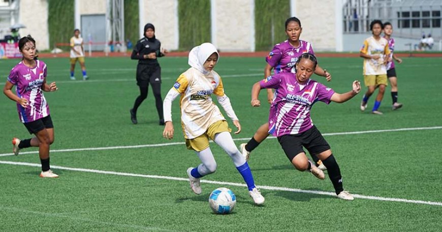 Lewat Tendangan Bebas Dramatis, All Stars Bandung Kunci Gelar Juara HYDROPLUS Piala Pertiwi 2025