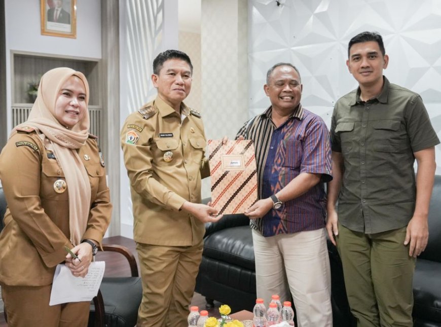 Bupati Sleman Bertemu Bupati Konawe Selatan, Bahas Permasalahan Transmigran