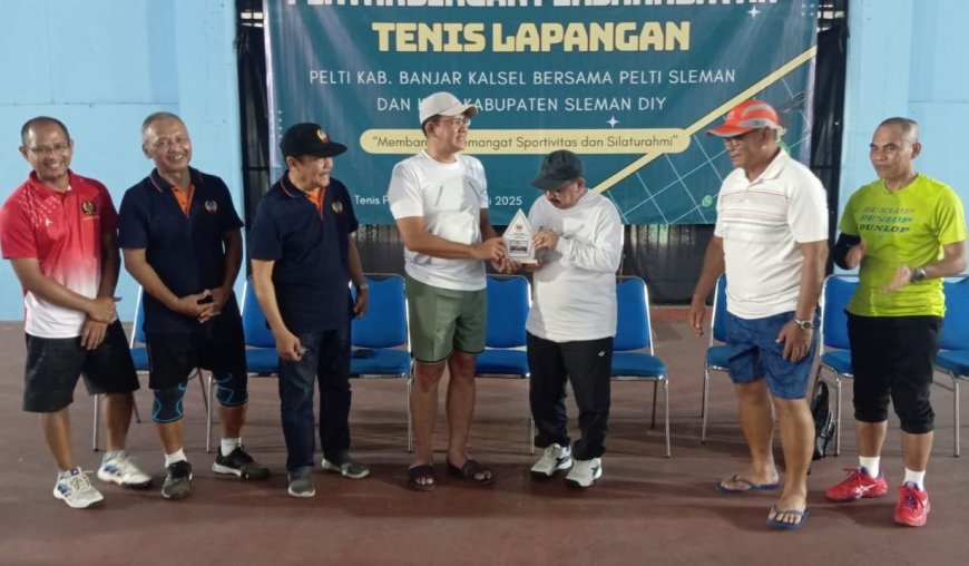 Wabup Sleman Tanding Tenis Lawan Wabup Banjar Kalsel