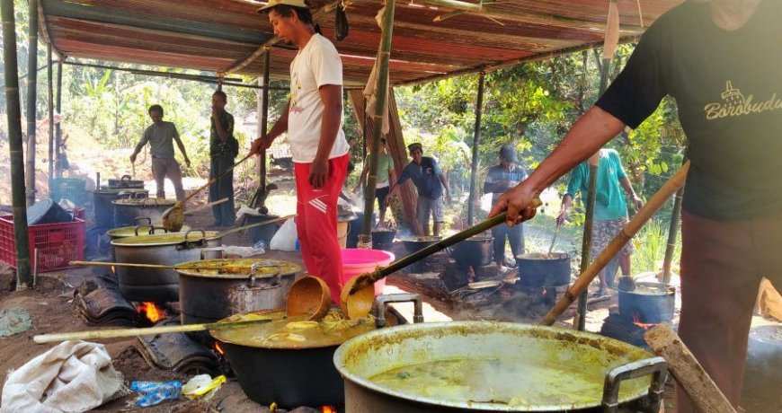Warga Potong 10 Kambing dan 828 Ayam, Merti Desa di Petilasan Sunan Kalijaga