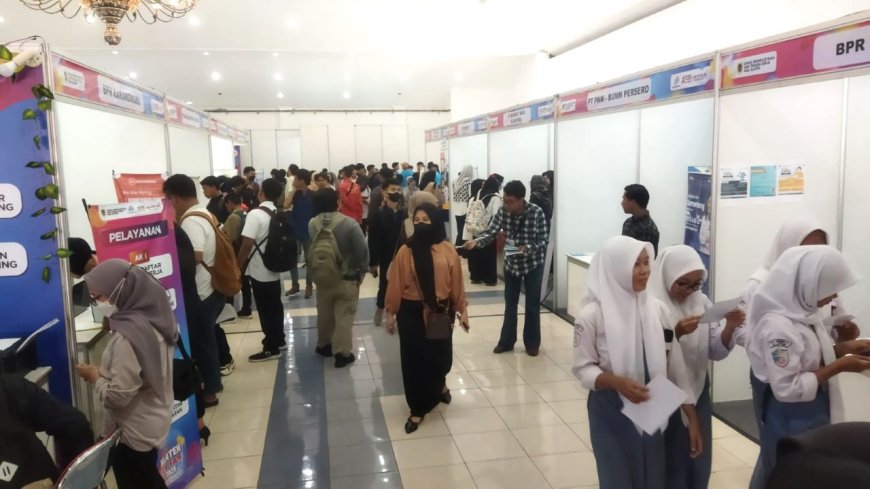 Sejumlah 33 Perusahaan Ikuti Klaten Job Fair 2025