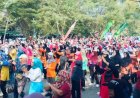 Senam Hari Koperasi di Pantai Cangkring Bertabur Hadiah