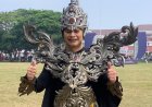 Dinpusip Purworejo Semarakkan Karnaval HUT RI dengan Kostum Burung Hantu Simbol Literasi