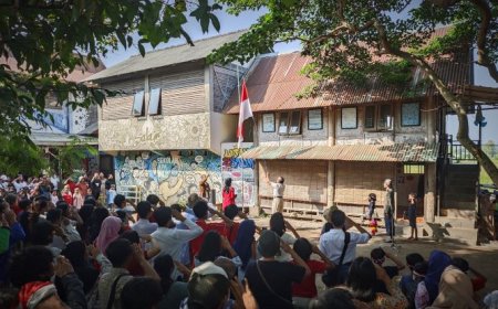 Peringatan HUT RI di Tengah Sawah, Kemerdekaan Belajar Punya Makna Berbeda