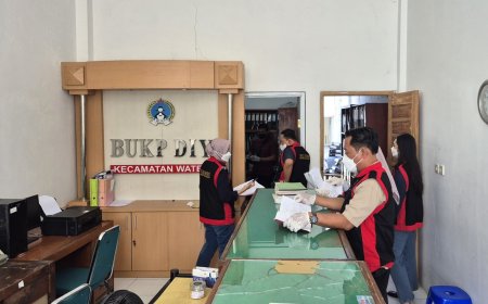 Tim Kejari Kulonprogo Geledah BUKP Wates, Angkut Sejumlah Berkas