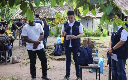 Relawan Bakti BUMN Batch VIII Gelar Program Digitalisasi UMKM di Kabupaten Klungkung