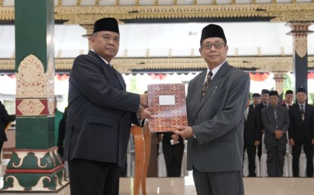 Bupati Harda Kiswaya Melantik Pimpinan Pengganti Baznas Sleman