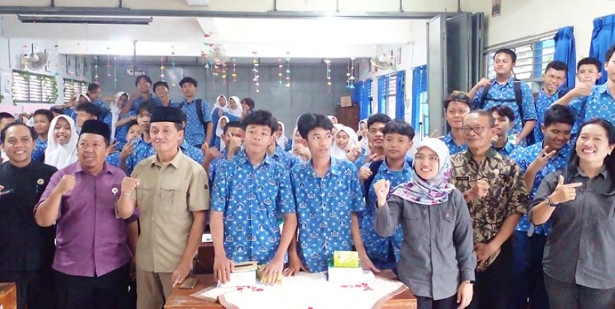 Pelajar Bantul Diperkenalkan Tentang Politik