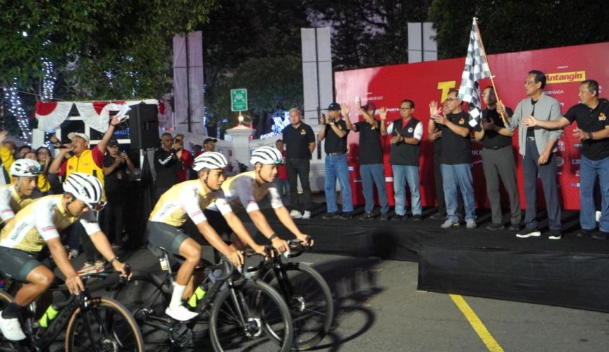 Ribuan Peserta Tour de Ambarrukmo 2025 Menjelajahi Yogyakarta
