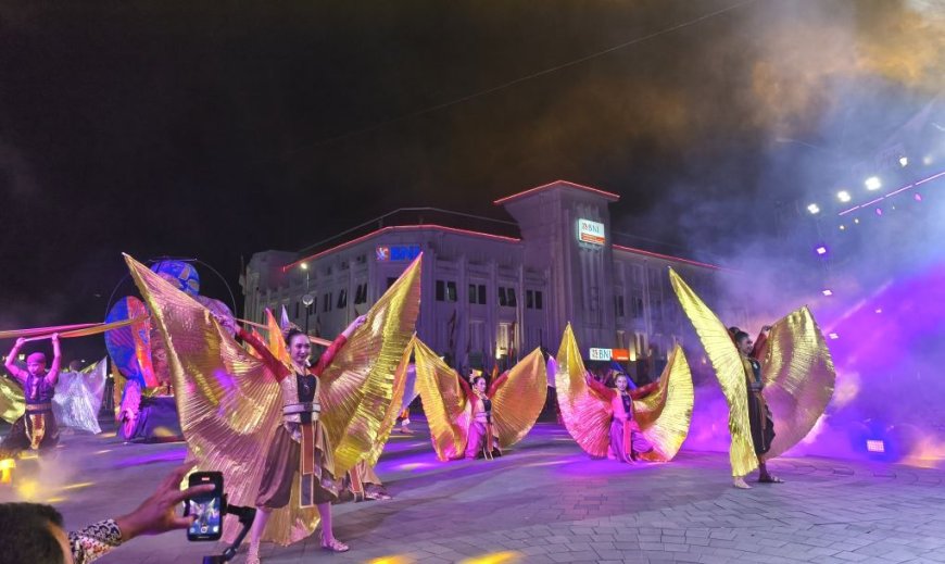 Ribuan Seniman dari Berbagai Daerah Menari di Malioboro