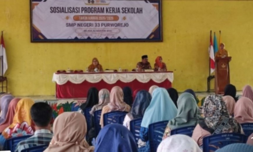SMPN 33 Purworejo Gelar Sosialisasi Program Kerja Sekolah