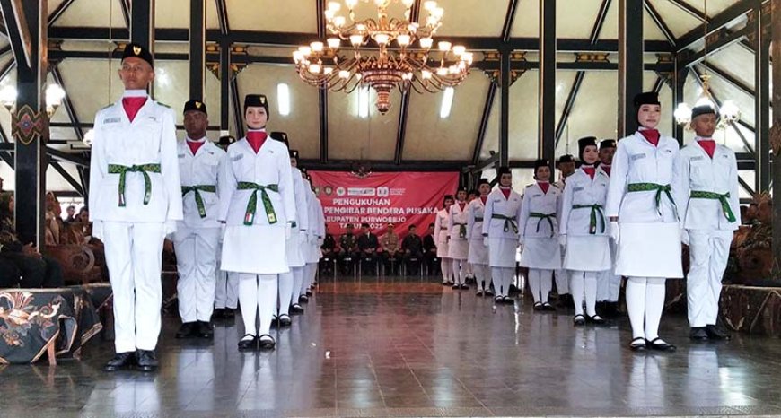 Kukuhkan 30 Anggota Paskibraka, Wabup Dion Sebut Mereka Bukan Sekadar Pengibar Sang Saka