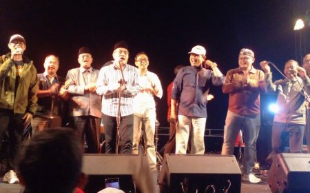 Konser Merdeka Berirama Meriahkan Wisata Malam Bukit Watu Gagak