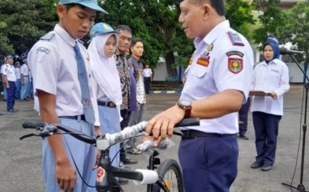 Sepeda Tanpa Rem di Hari Perhubungan Nasional
