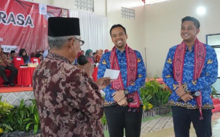 Sambung Rasa Bupati Klaten di Kecamatan Tulung, Warga Curhat Jalan Belum Diaspal