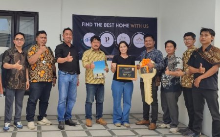 Siap Huni, Pembeli Royal Lotus Terima Kunci