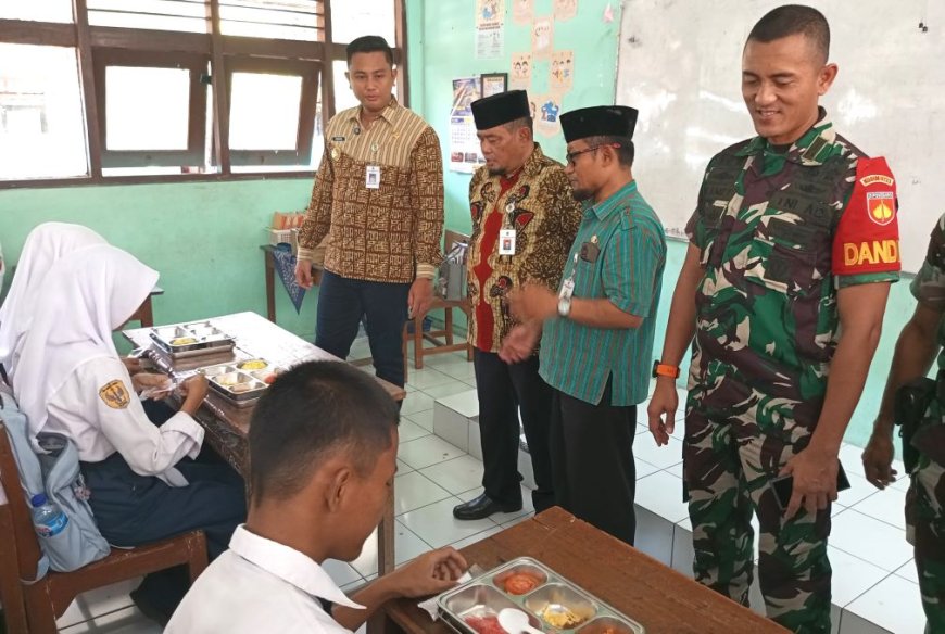 Bupati Klaten Meresmikan SPPG Gombang Cawas 002