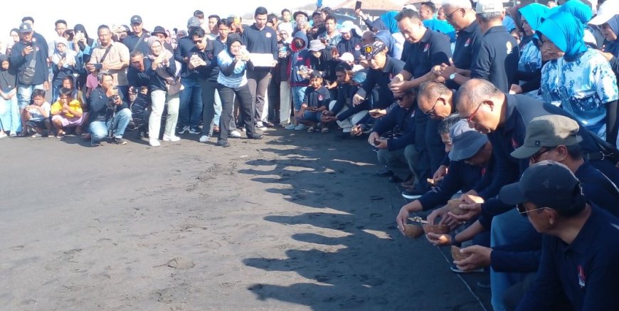 Gerakan Cinta Laut Digelar di Pantai Depok Bantul