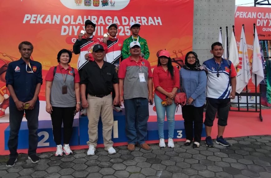Atlet Panjat Tebing Sleman Muhammad Fary Ar-rahman Sabet Emas Porda DIY XVII 2025