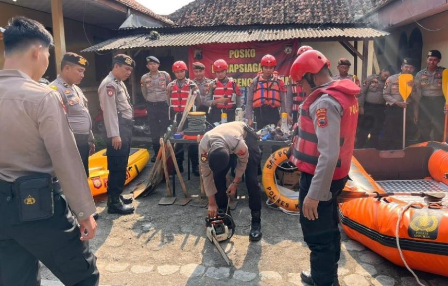 Polres Kebumen Cek Peralatan Tanggap Bencana Alam