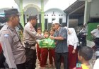 Polsek Prembun dan Pedagang Pasar Prembun Berbagi Sembako untuk Santri