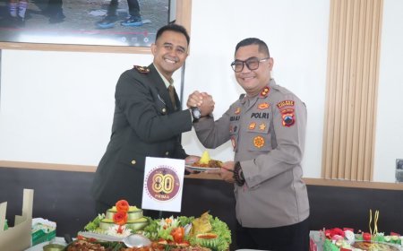 HUT ke-80 TNI, Kapolres Beri Kejutan Dandim Kebumen