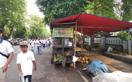 Trotoar di Kota Kebumen Jadi Lapak Pedagang Kaki Lima