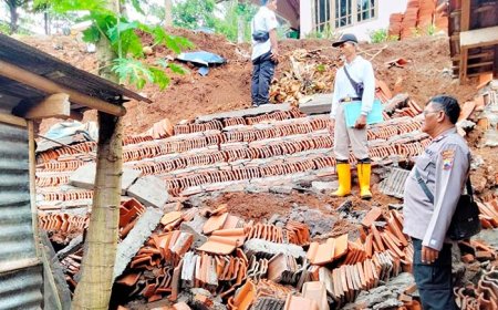 Talud Ambrol dan Tanah Longsor, Hujan Ekstrem Cemaskan Warga Kebumen