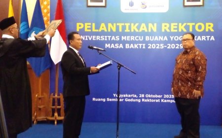 Agus Slamet Kembali Dilantik sebagai Rektor UMBY
