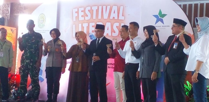 Permainan Othok-Othok Tandai Pembukaan Festival Literasi di Bantul