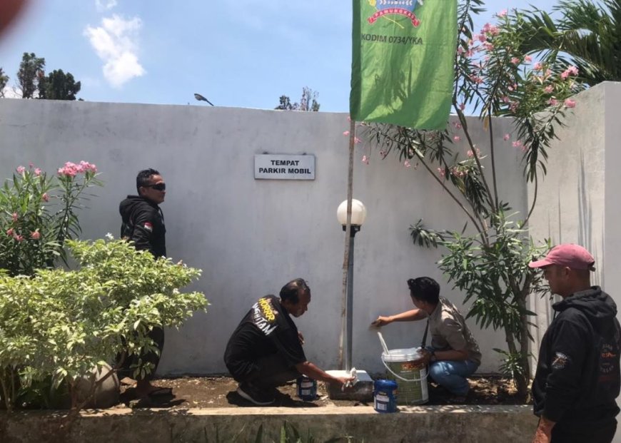 Menjelang HUT TNI, TMPN Kusumanegara Dibersihkan