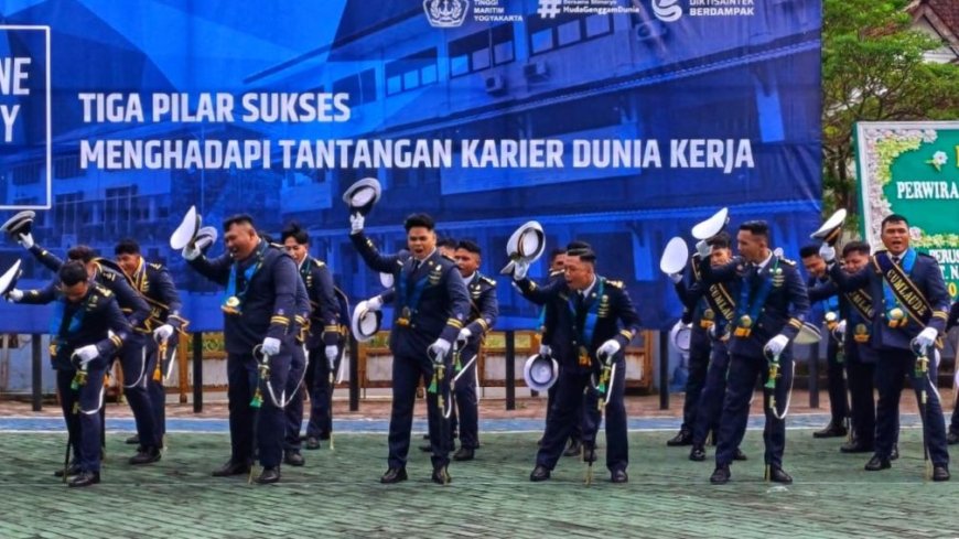 Lulusan STIMARYO Didorong Jadi Nakhoda Masa Depan Maritim Indonesia