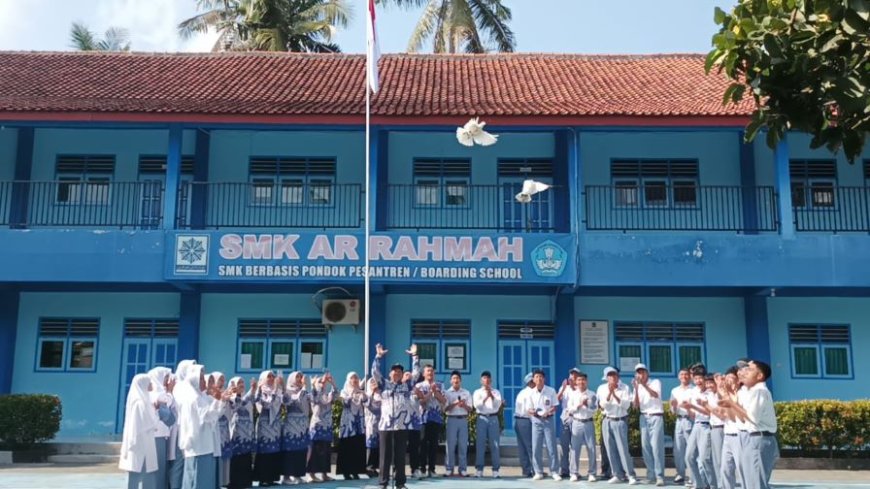 SMK Ar Rahmah Merayakan Milad ke-14, Ikut Cerdaskan Anak Bangsa
