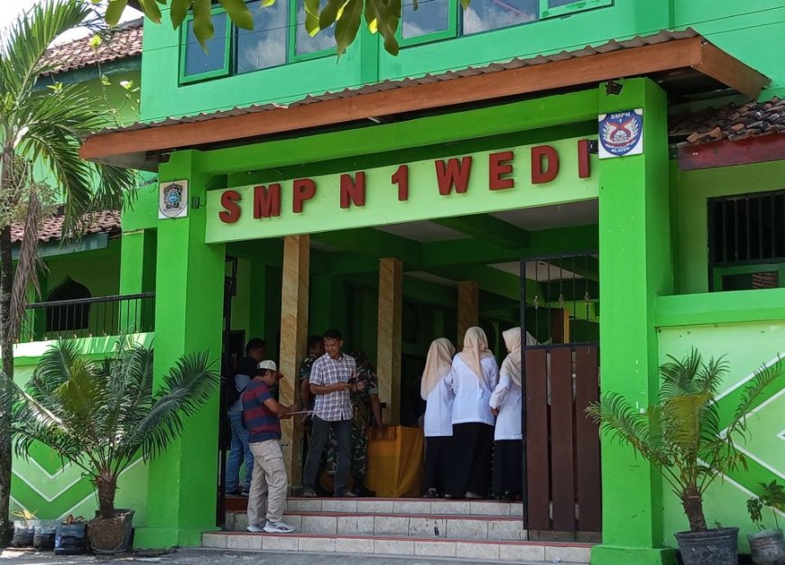 Tujuh Pelajar SMP di Klaten Mual dan Muntah Setelah Konsumsi MBG