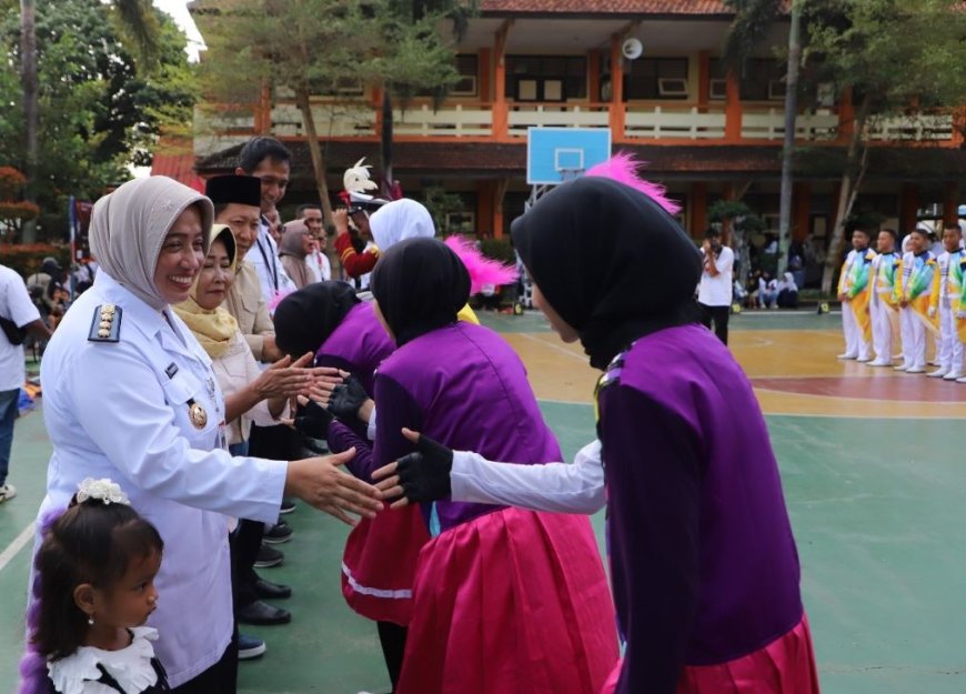 Marching Band Gita Swarna Spero SMPN 2 Purworejo Ikuti Kejuaraan Piala Raja 2025