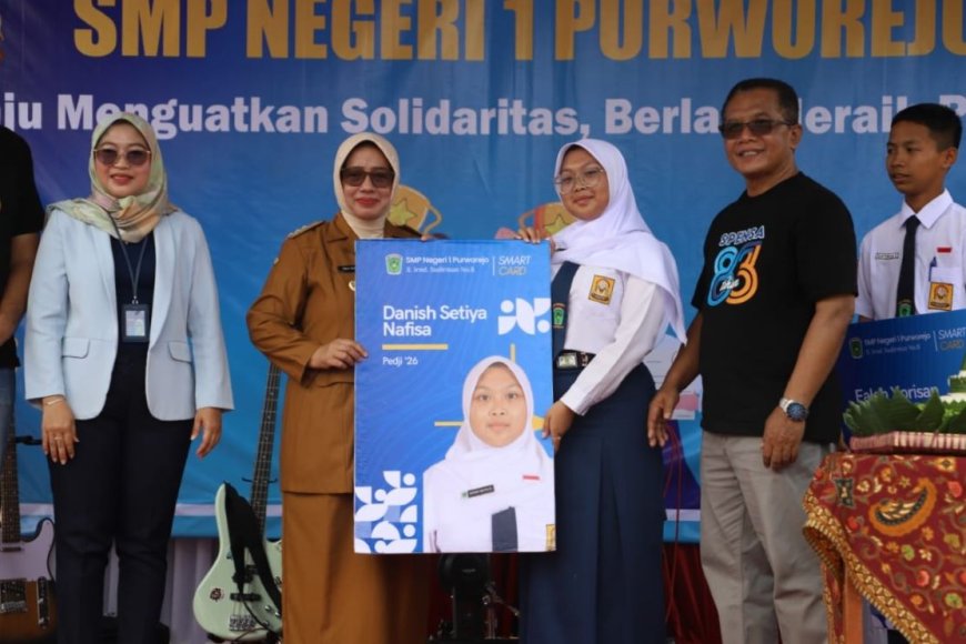SMPN 1 Purworejo Meluncurkan Smart Card Sekolah Saat HUT ke-83
