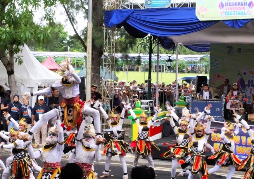 Rute Membentang 3,1 Kilometer, Ribuan Warga Saksikan Menoreh Tourism Festival 2025