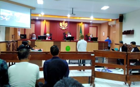 Terdakwa Penipuan Pembelian Perusahaan Divonis Penjara 1 Tahun 6 Bulan